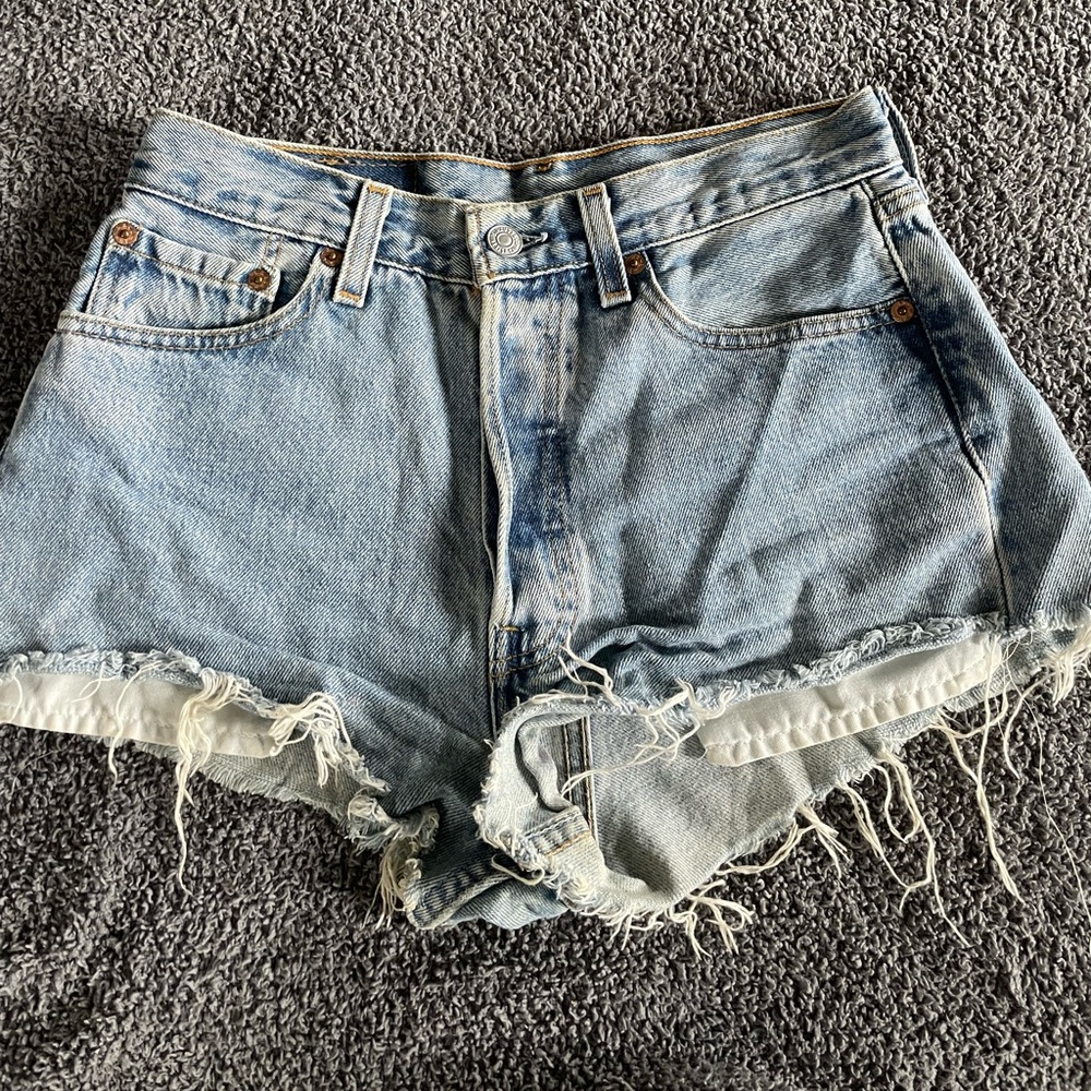 501 Levi Shorts